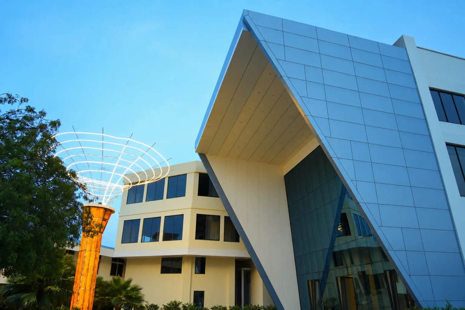 The convention centre canopy and light sculpture